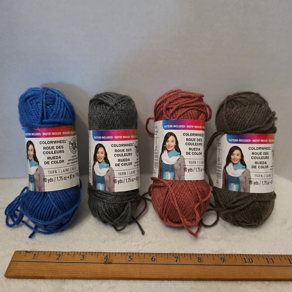 Colorwheel, 4‎ New Skeins Yarn
